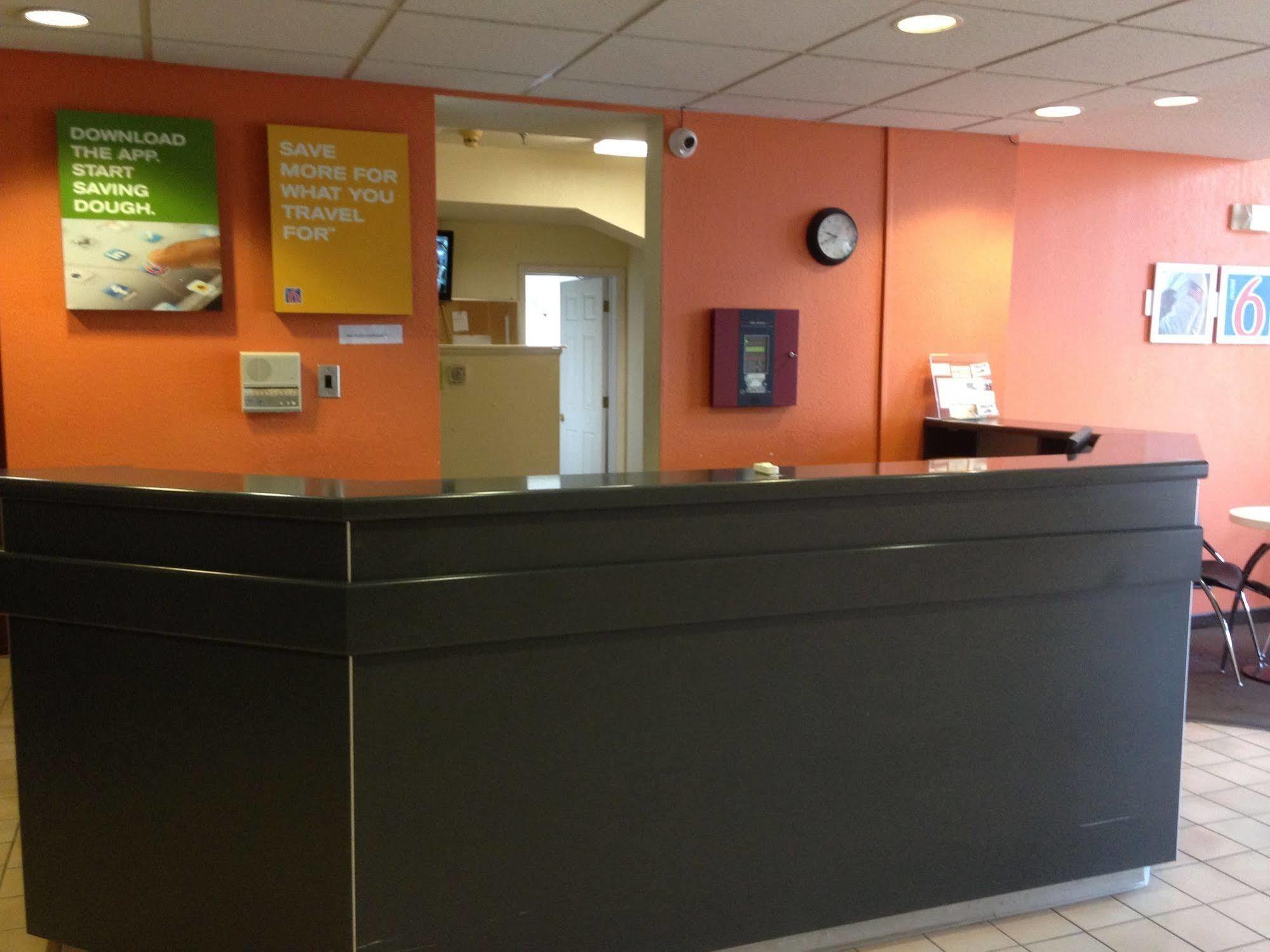 Motel 6-Olathe, Ks ภายนอก รูปภาพ